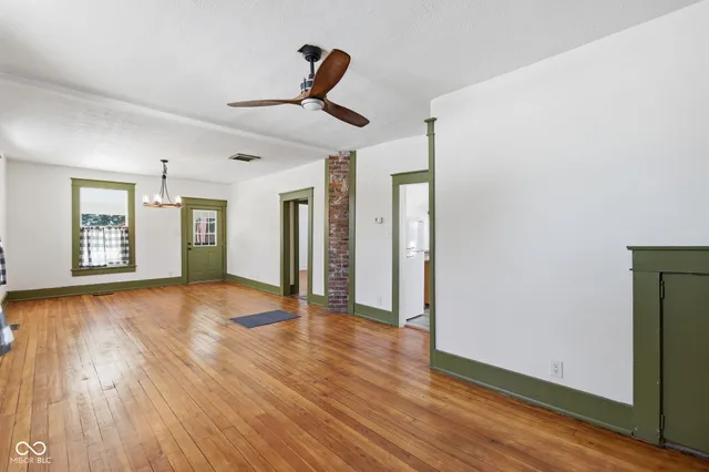 $270,000 | 219 West Garden Street, Fortville, IN 46040