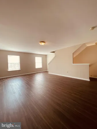 $1,975 | 1505 West 5th Street, Wilmington, DE 19805