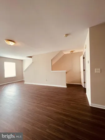 $1,975 | 1505 West 5th Street, Wilmington, DE 19805