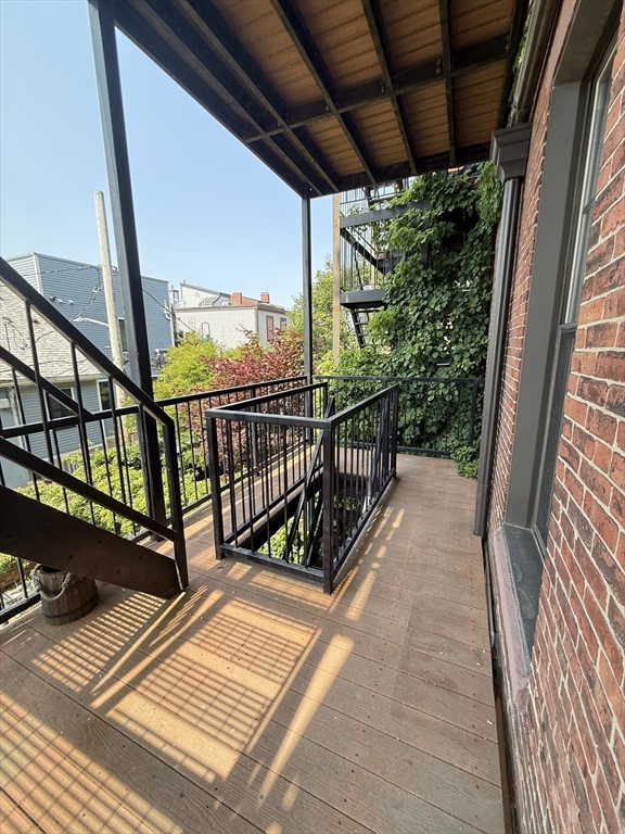 187 Webster Street, Unit 2 Boston, MA 02128 - Photo 16 of 20