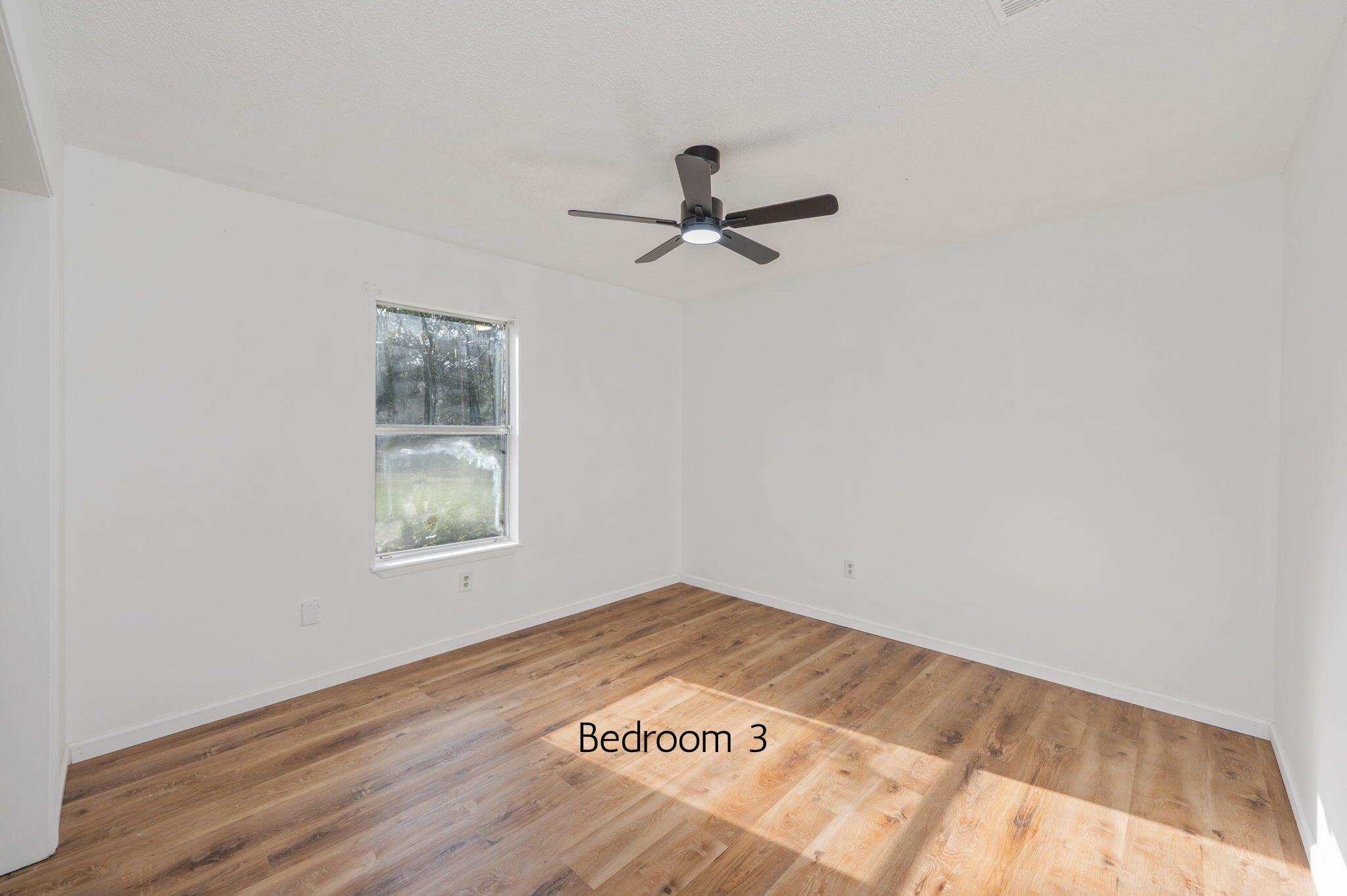 5340 Monterrey Road Crestview, FL 32539 - Photo 16 of 29 Bedroom 3