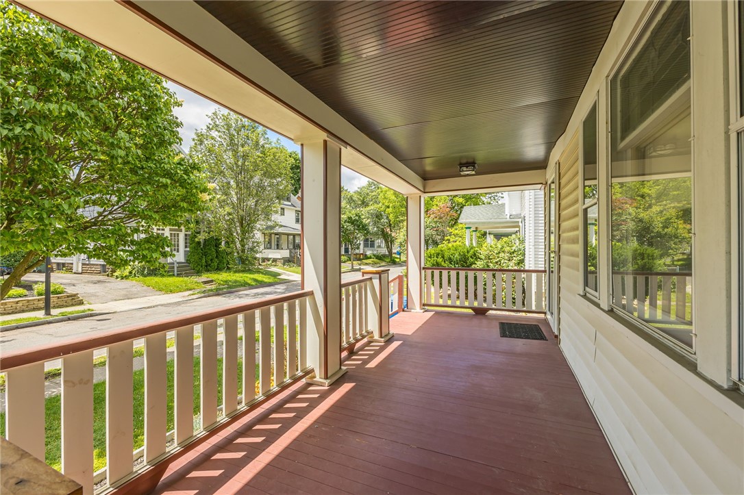 480 Benton Street Rochester, NY 14620 - Photo 4 of 32