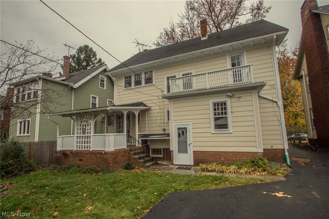 2812 Corydon Road Cleveland, OH 44118 - Photo 18 of 35 Rear of home