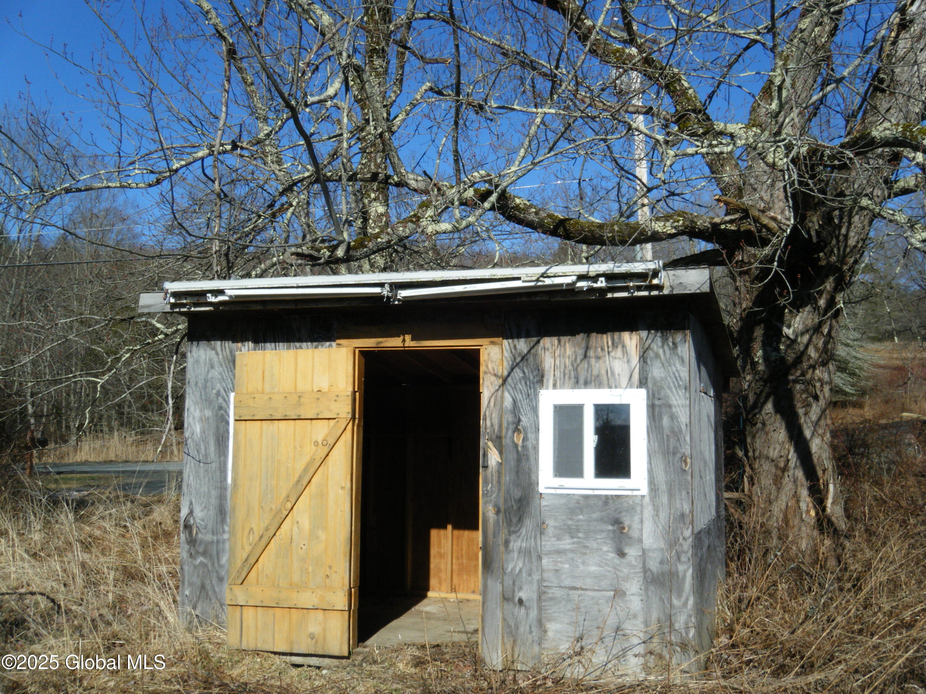 1102-1104 Plank Road Poestenkill, NY 12018 - Photo 6 of 8 DSCF1720