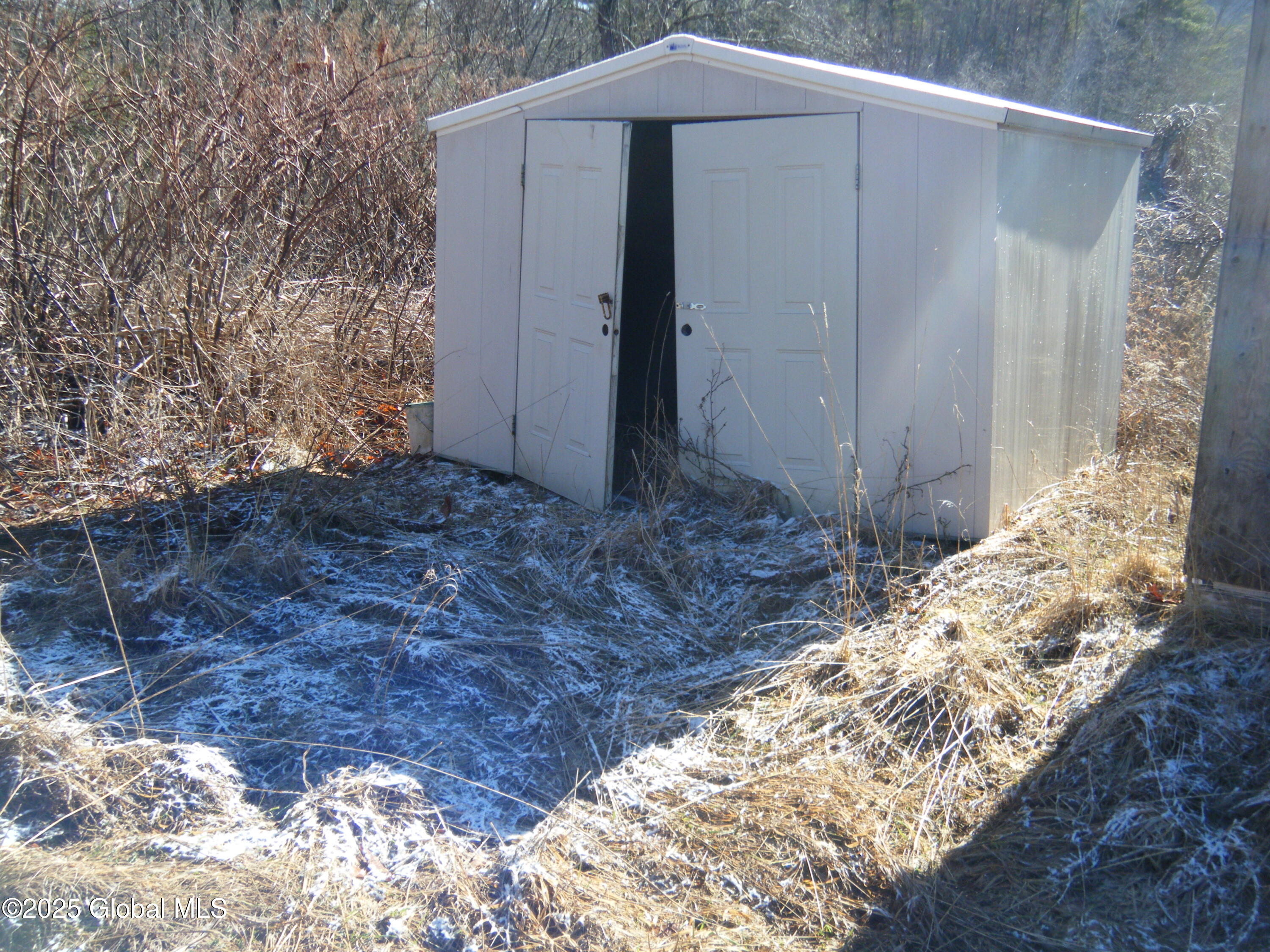 1102-1104 Plank Road Poestenkill, NY 12018 - Photo 8 of 8 DSCF1724