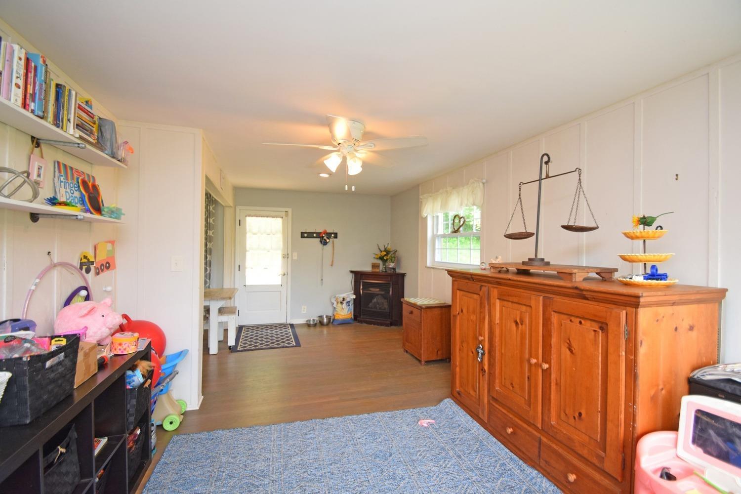 8141 Bridle Road Cincinnati, OH 45244 - Photo 16 of 36