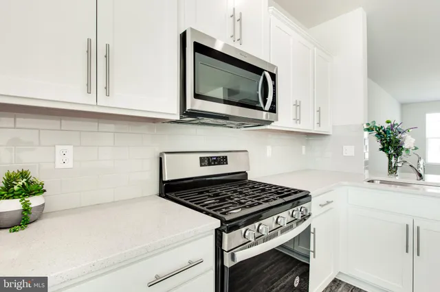 $3,300 | 3117 Laurel Hill Road, Hanover, MD 21076