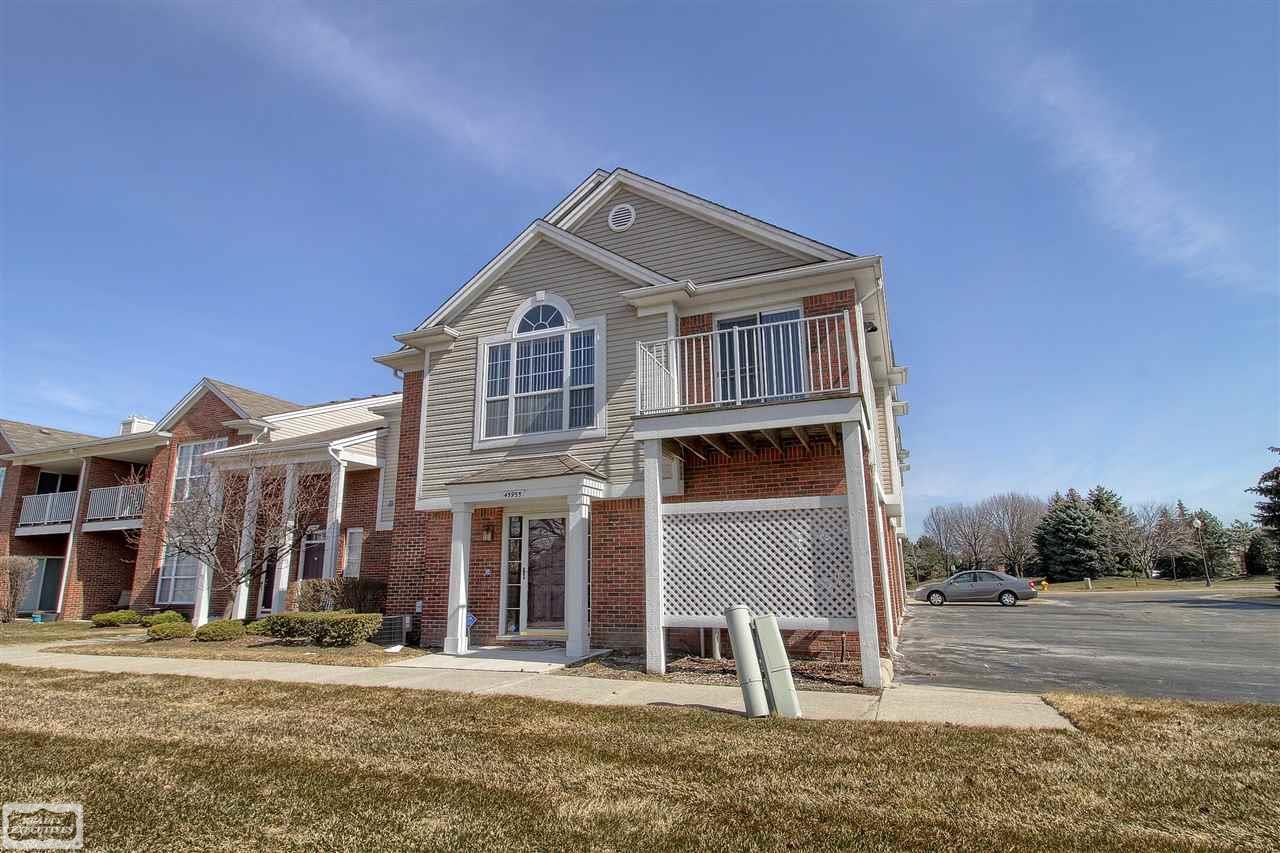 45955 Rhodes Drive, Unit #271 Macomb, MI 48044 - Photo 2 of 27