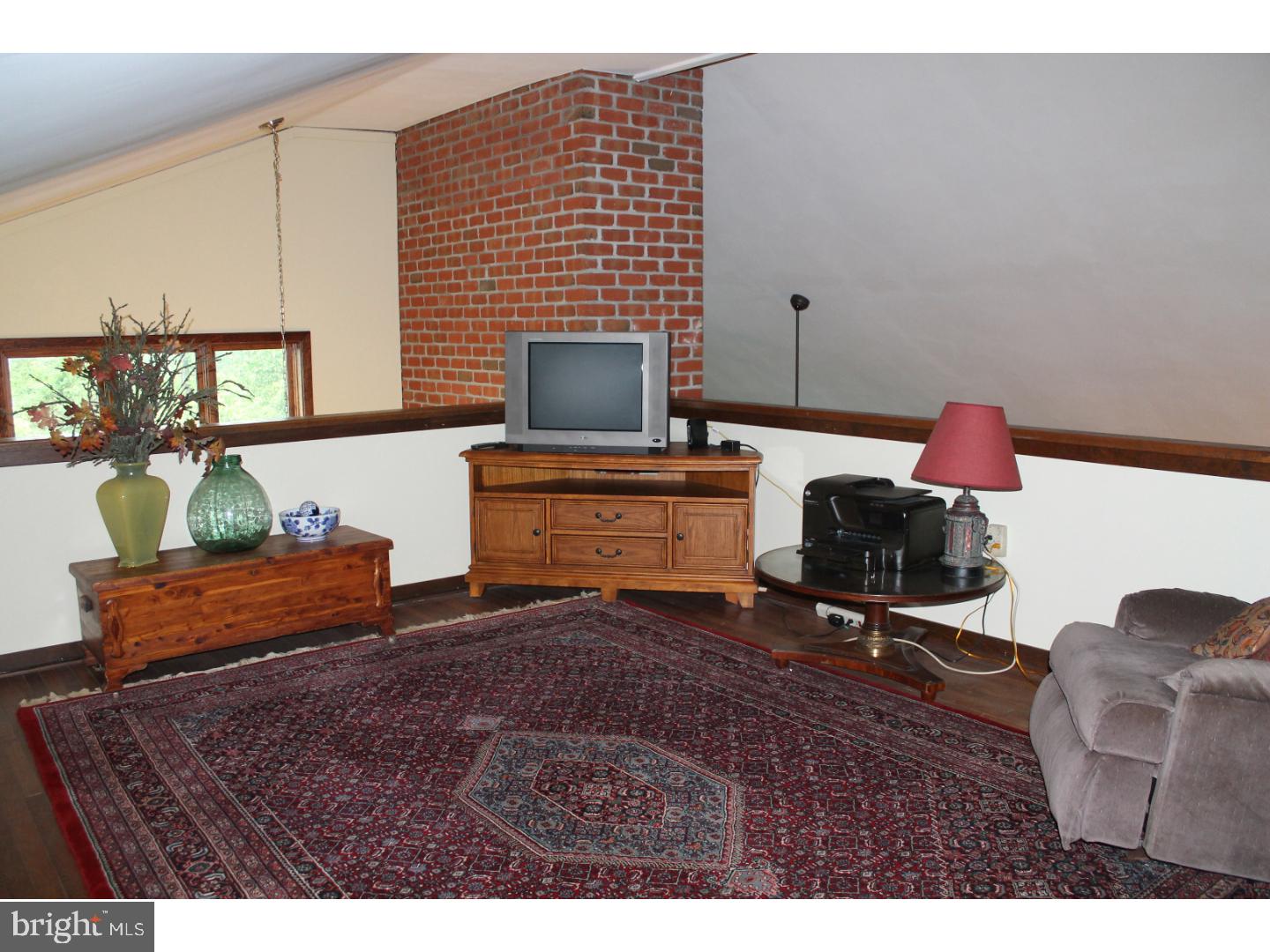 2720 Welsh Road Mohnton, PA 19540 - Photo 16 of 25 Loft