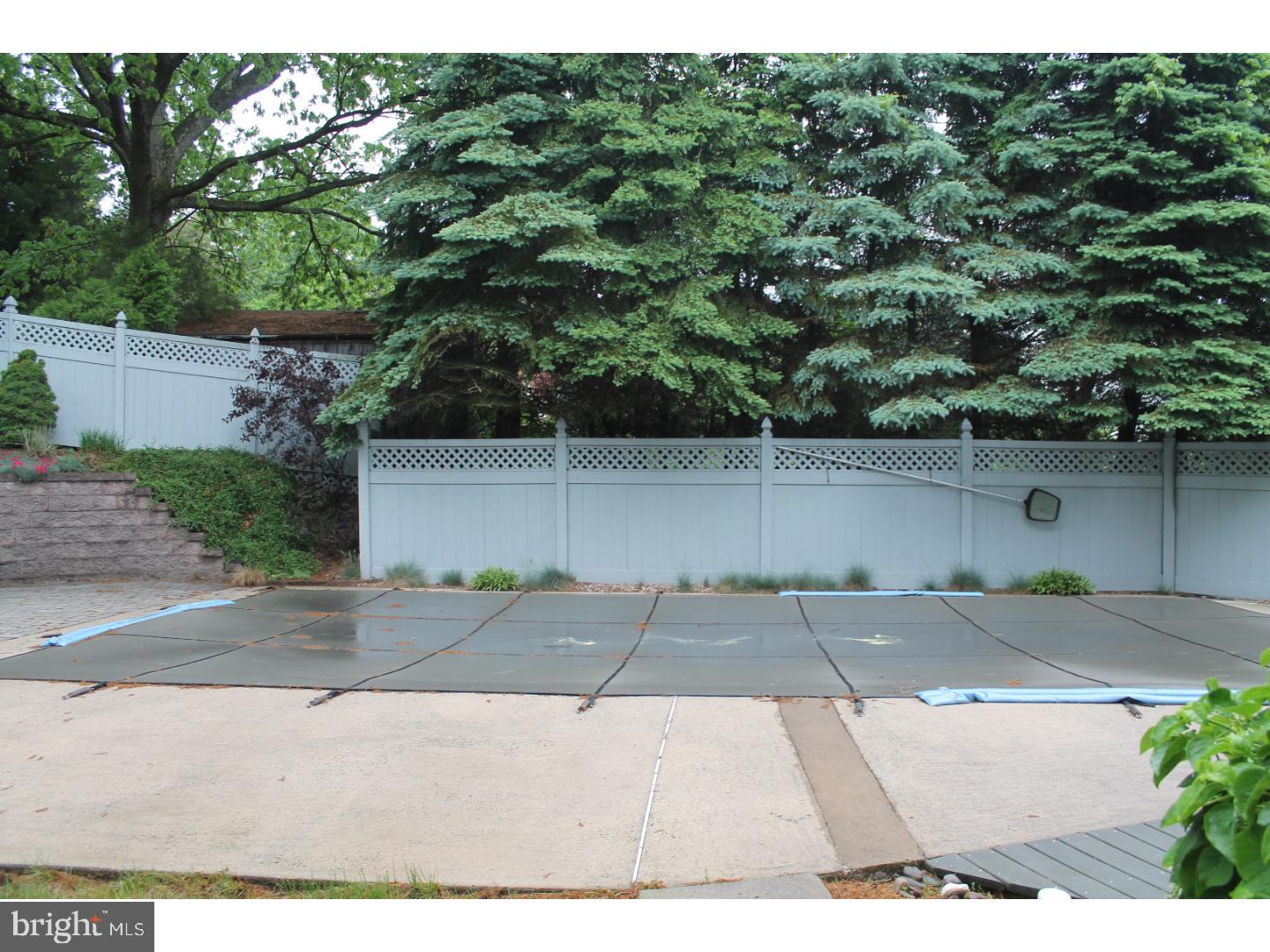 2720 Welsh Road Mohnton, PA 19540 - Photo 22 of 25 Pool