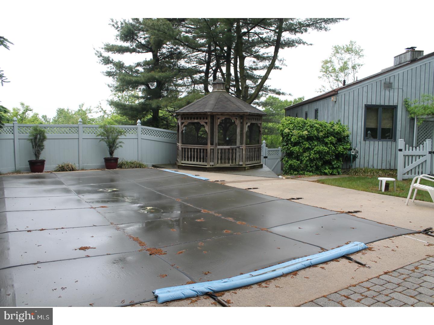 2720 Welsh Road Mohnton, PA 19540 - Photo 23 of 25 Pool