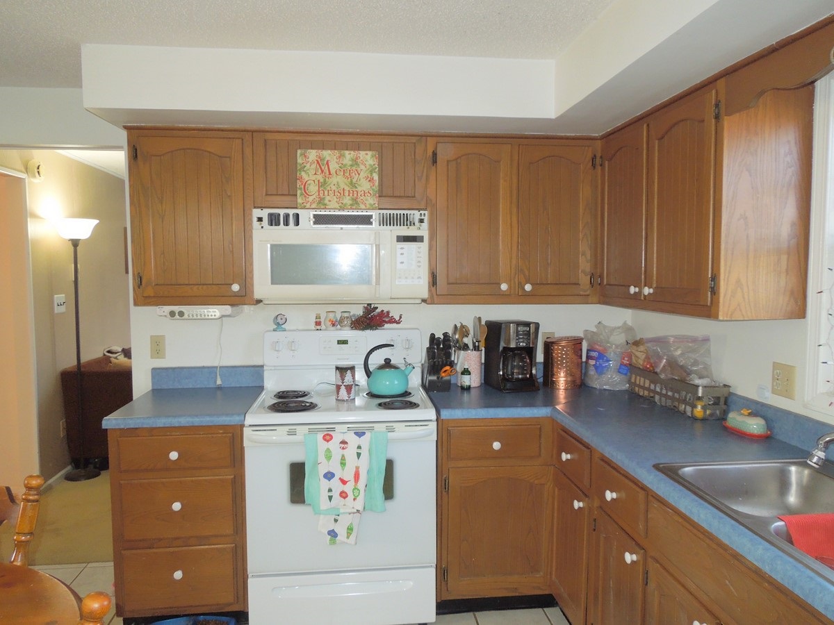 13621 East Ridgeview Court Grabill, IN 46741 - Photo 12 of 15 Gallery Image 12