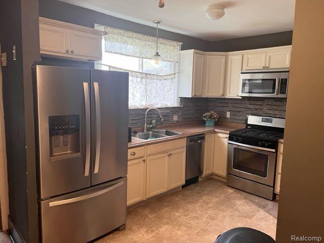 21214 Middlebelt Road Farmington Hills, MI 48336 - Photo 8 of 29