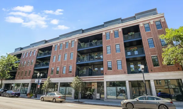 $5,400 | 3924 North Lincoln Avenue, Unit 503, Chicago, IL 60613