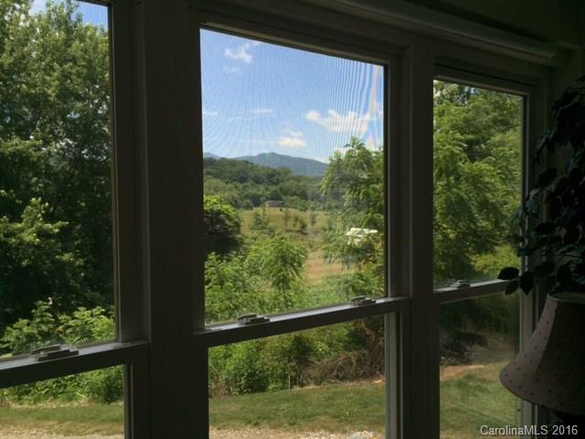 475 Raccoon Road Waynesville, NC 28786 - Photo 8 of 9 Gallery Image 8