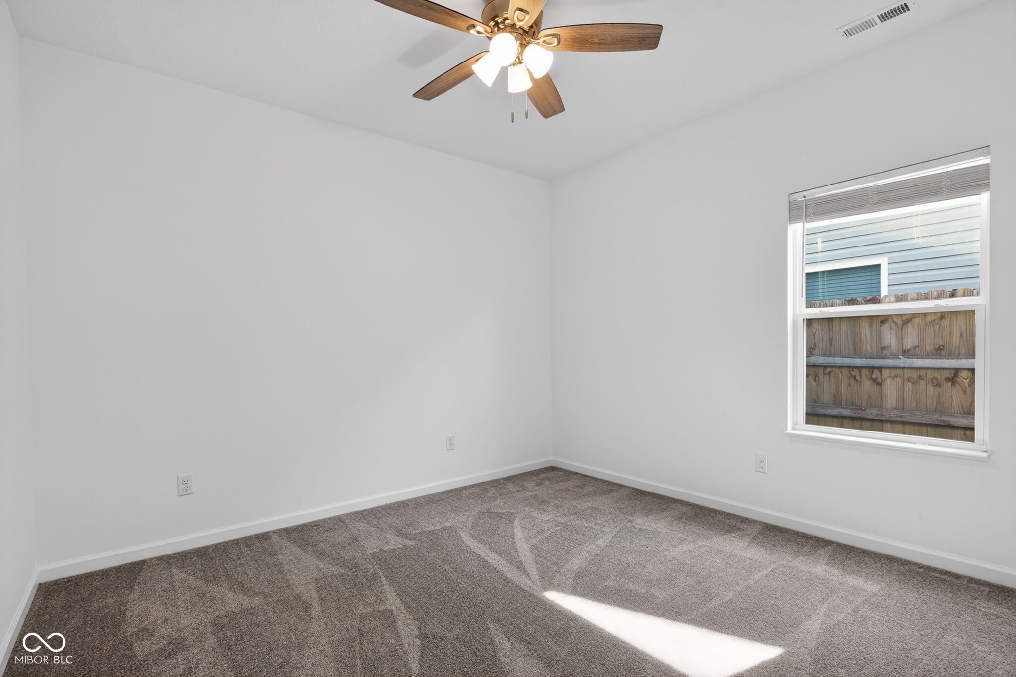 259 Waters Edge Road Pendleton, IN 46064 - Photo 12 of 45