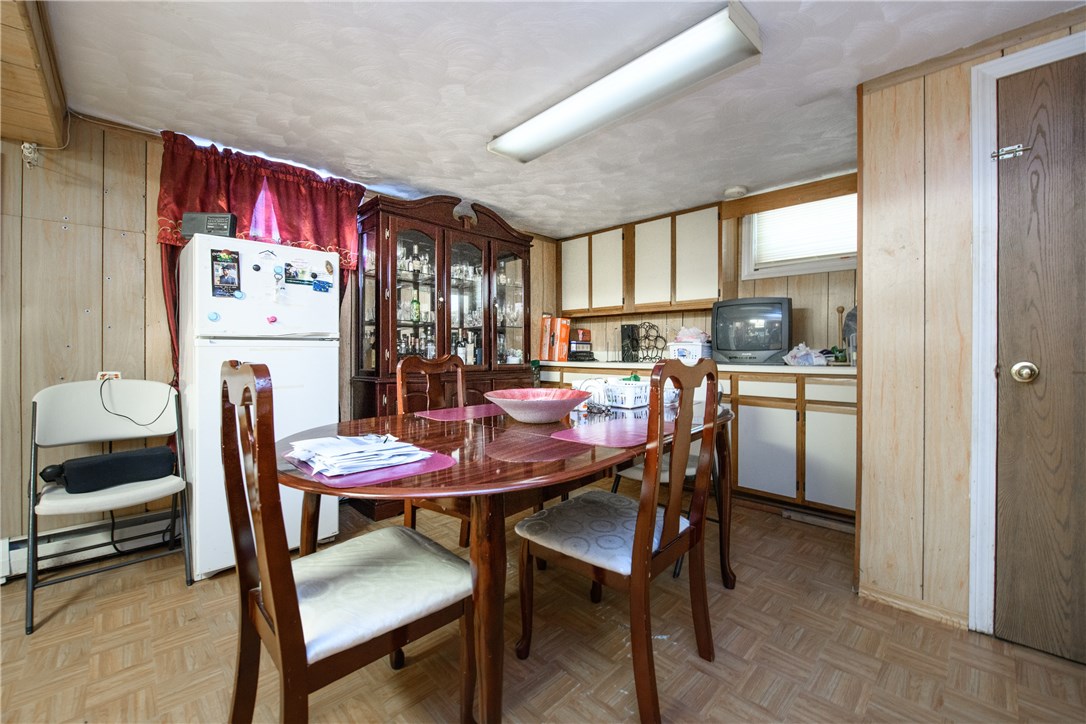 100 Rochambeau Avenue Providence, RI 02906 - Photo 20 of 24 Gallery Image 20