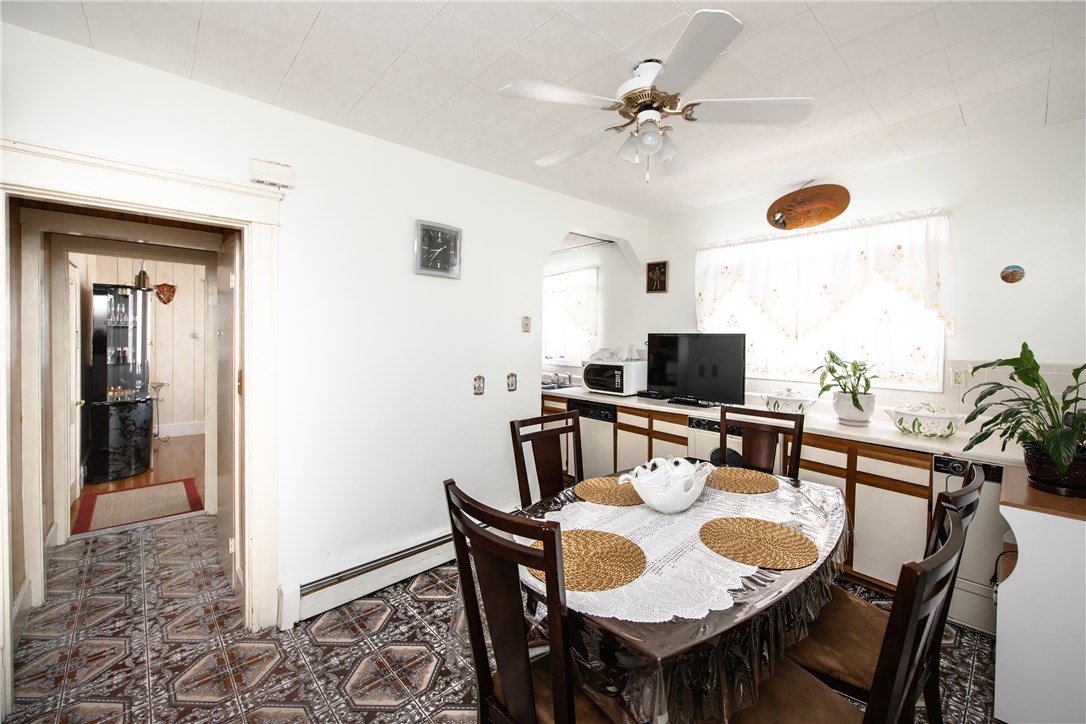 100 Rochambeau Avenue Providence, RI 02906 - Photo 6 of 24 Gallery Image 6