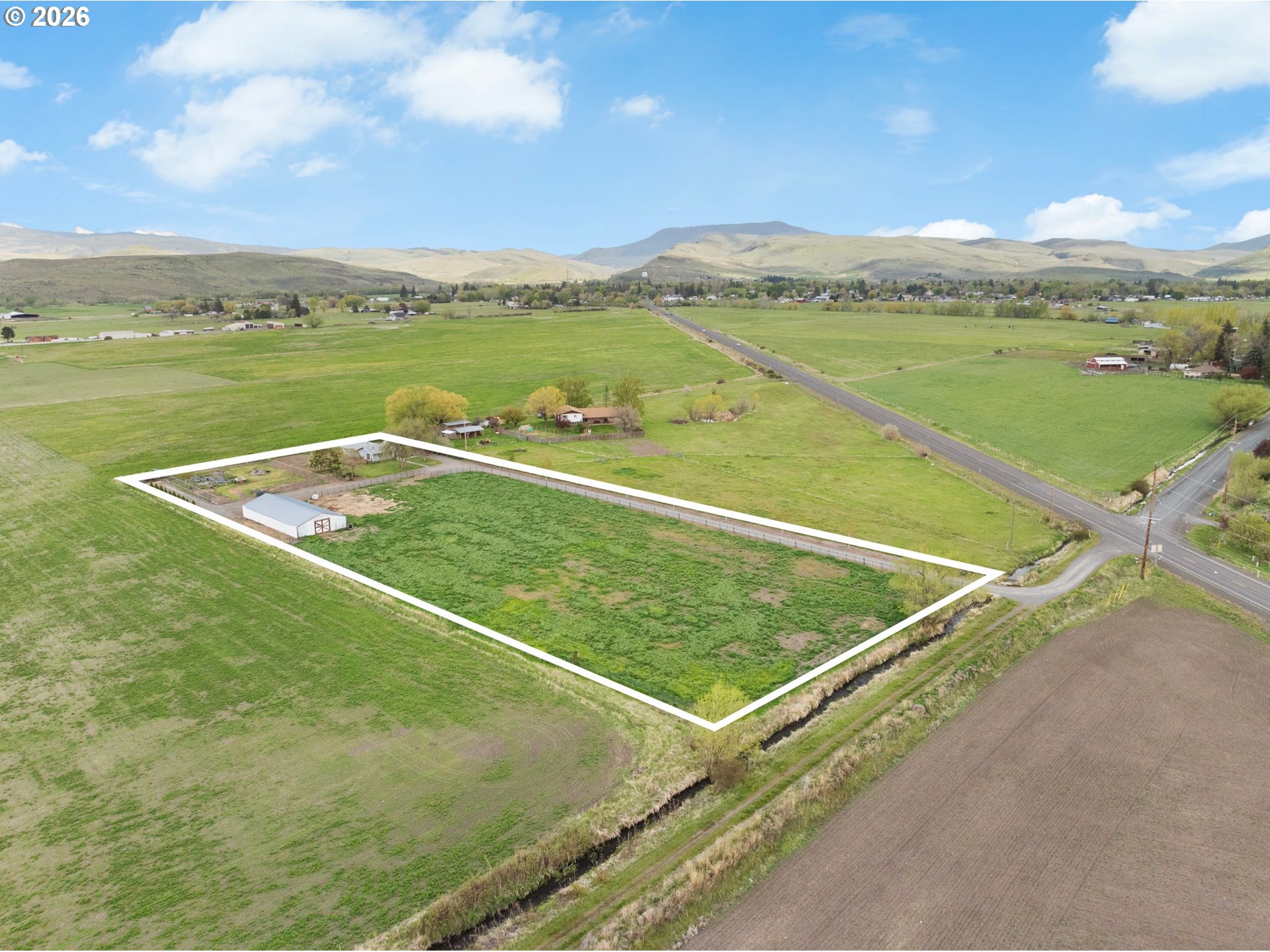 58015 Godley Road Union, OR 97883 - Photo 44 of 44 a view of a tennis court