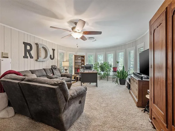 $450,000 | 2119 Prestonwood Drive, Arlington, TX 76012
