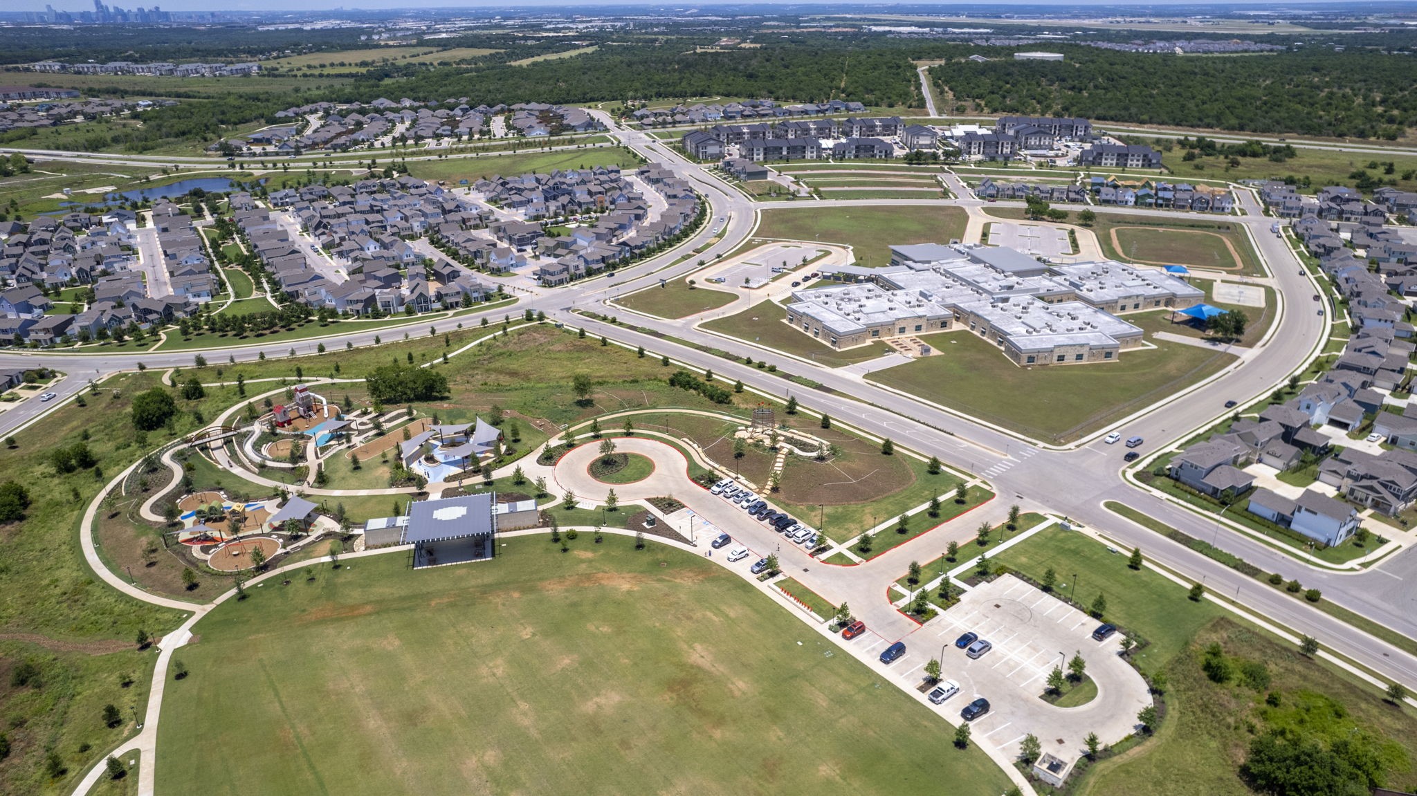 8416 Apogee Road Austin, TX 78744 - Photo 38 of 40