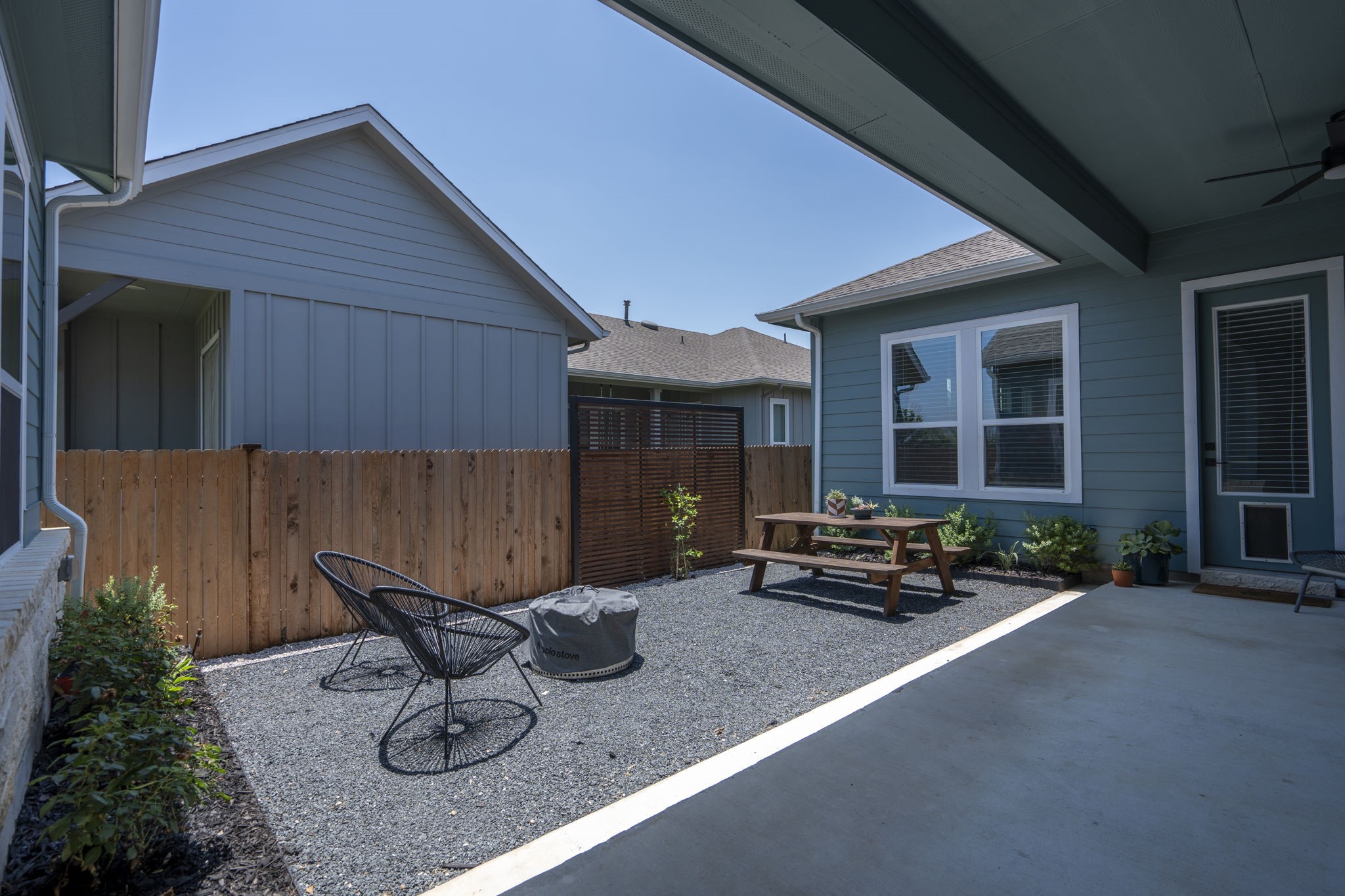 8416 Apogee Road Austin, TX 78744 - Photo 5 of 40