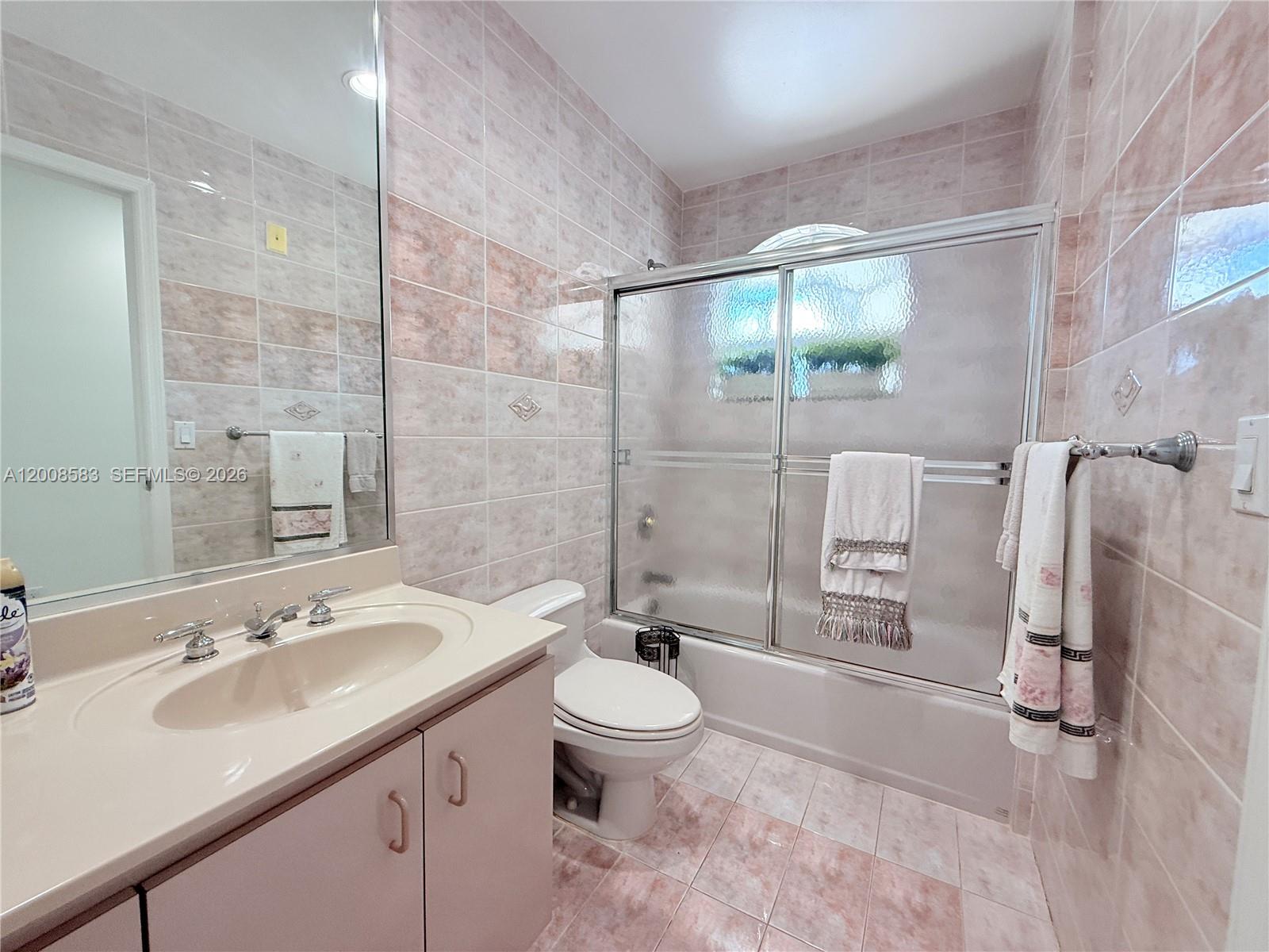 13431 Southwest 32nd Street Miami, FL 33165 - Photo 39 of 77 Guest Bathroom #3
