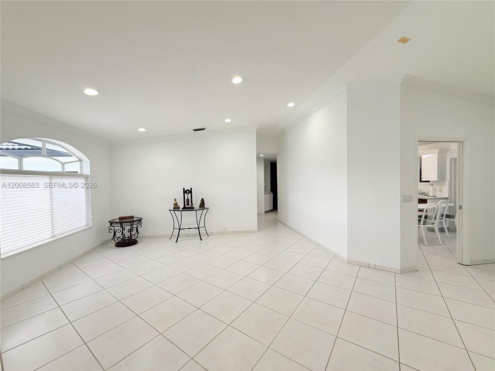 13431 Southwest 32nd Street Miami, FL 33165 - Photo 8 of 77