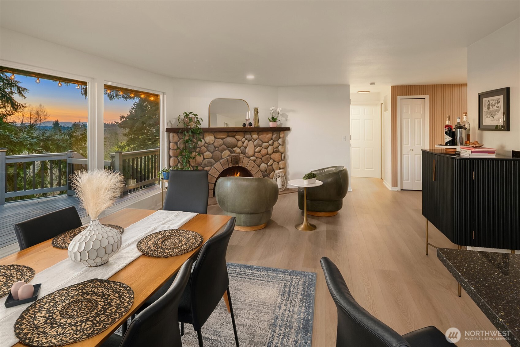 17030 Tiger Mountain Road Southeast Issaquah, WA 98027 - Photo 11 of 39