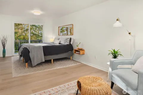 $950,000 | 17030 Tiger Mountain Road Southeast, Issaquah, WA 98027