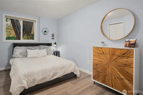 $950,000 | 17030 Tiger Mountain Road Southeast, Issaquah, WA 98027