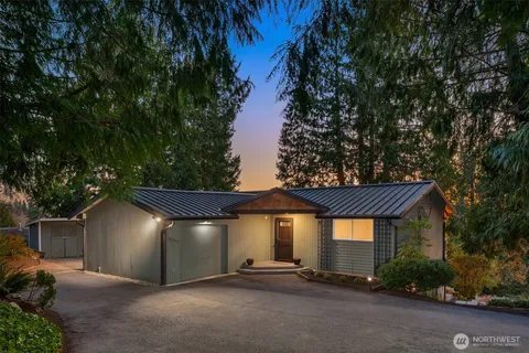 $950,000 | 17030 Tiger Mountain Road Southeast, Issaquah, WA 98027