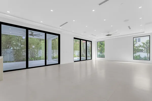 $5,295,000 | 913 Denery Lane, Delray Beach, FL 33483