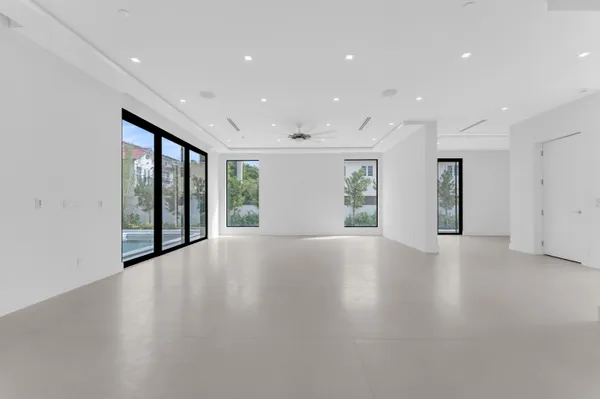 $5,295,000 | 913 Denery Lane, Delray Beach, FL 33483