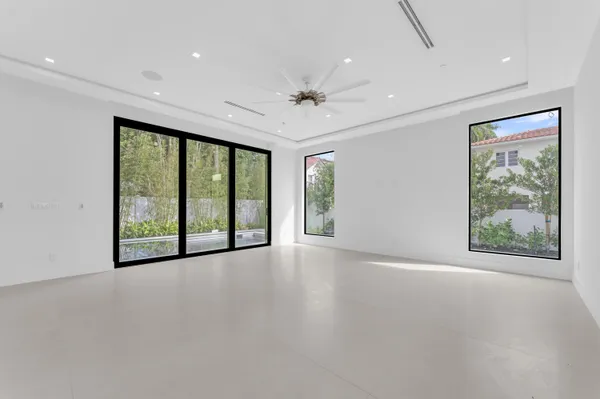 $5,295,000 | 913 Denery Lane, Delray Beach, FL 33483