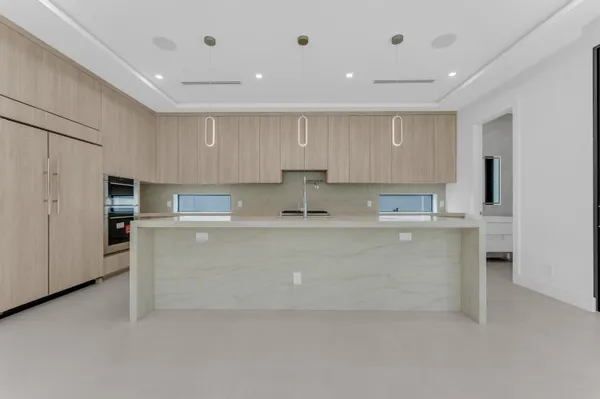 $5,295,000 | 913 Denery Lane, Delray Beach, FL 33483