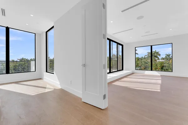 $5,295,000 | 913 Denery Lane, Delray Beach, FL 33483