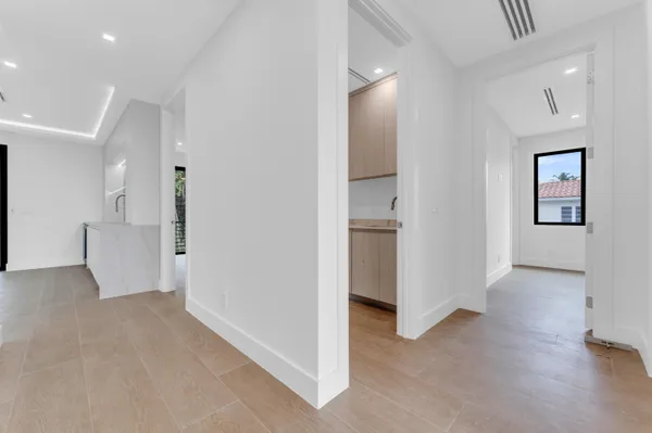 $5,295,000 | 913 Denery Lane, Delray Beach, FL 33483