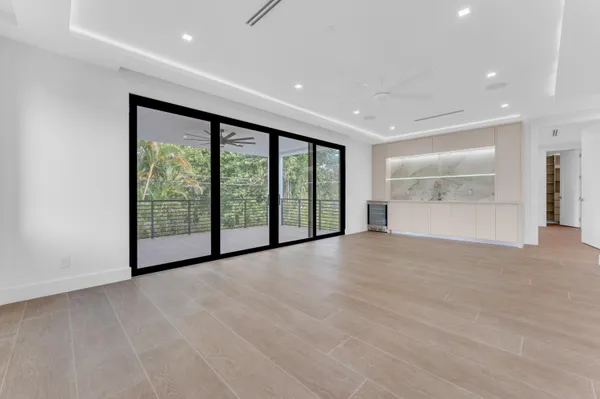 $5,295,000 | 913 Denery Lane, Delray Beach, FL 33483