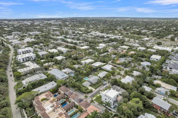 $5,295,000 | 913 Denery Lane, Delray Beach, FL 33483