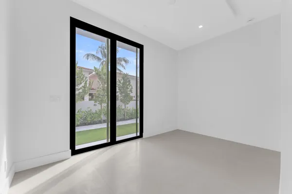 $5,295,000 | 913 Denery Lane, Delray Beach, FL 33483