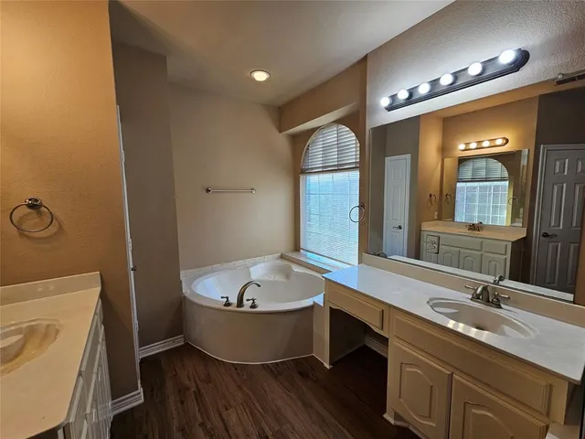 $3,100 | 8225 Painted Tree Trail, Fort Worth, TX 76131