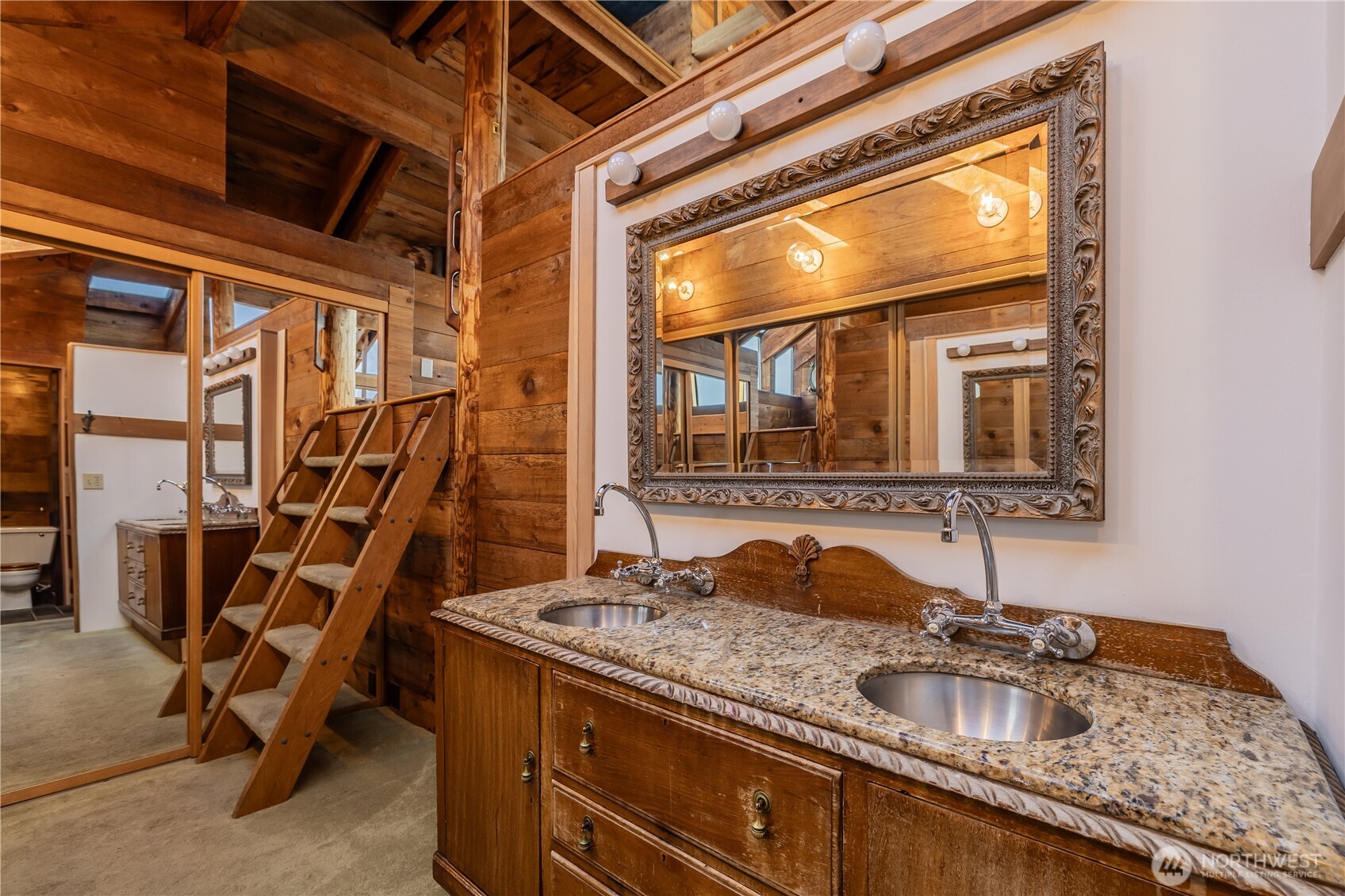 3123 Fairview Avenue East, Unit 2 Seattle, WA 98102 - Photo 20 of 39