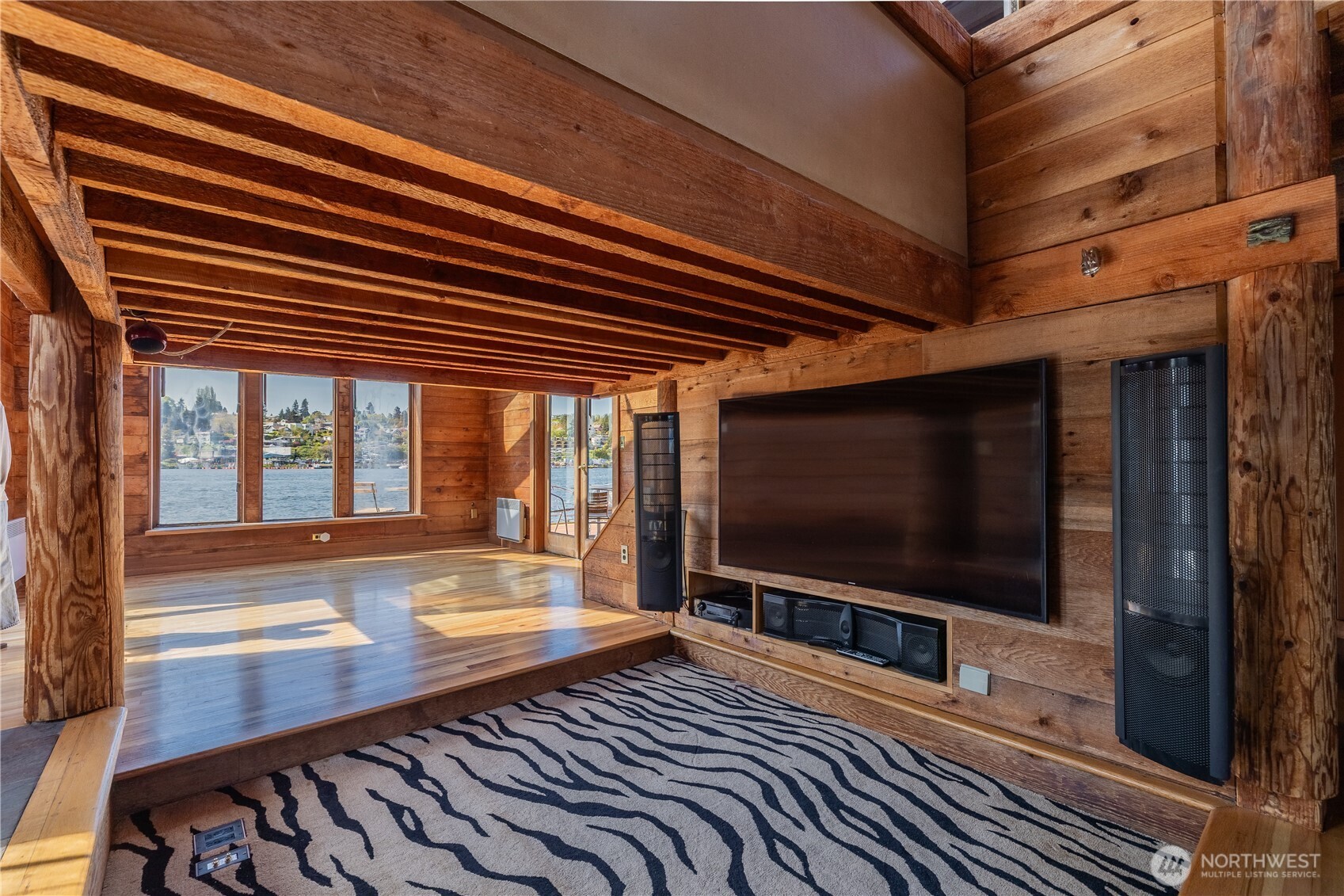 3123 Fairview Avenue East, Unit 2 Seattle, WA 98102 - Photo 23 of 39