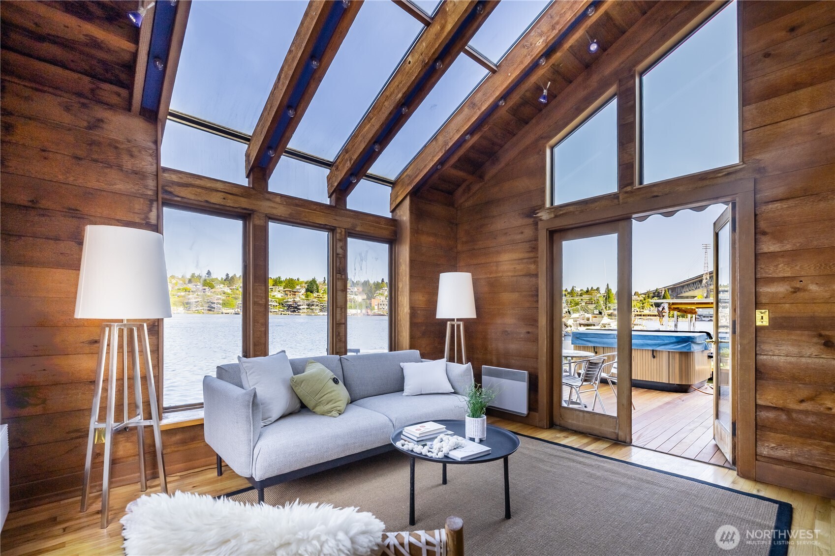 3123 Fairview Avenue East, Unit 2 Seattle, WA 98102 - Photo 7 of 39