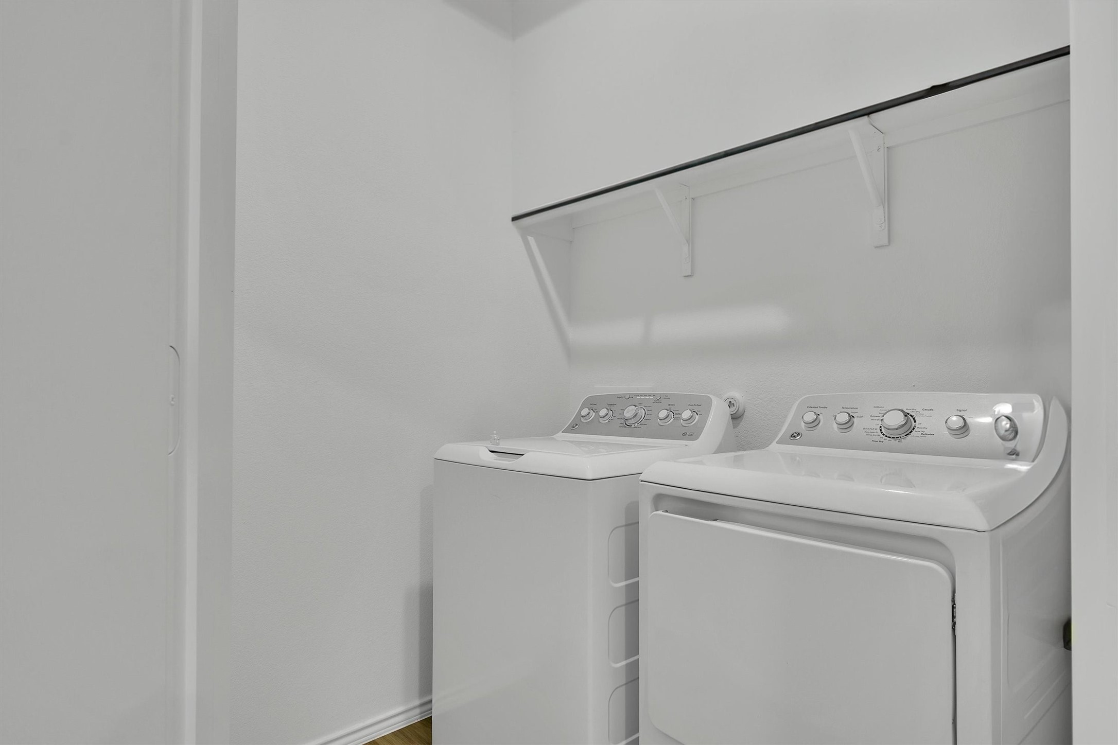 1621 Brueggerhoff Road Leander, TX 78641 - Photo 24 of 28 Clothes washing area featuring separate washer and dryer
