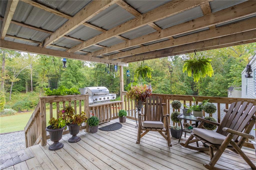 357 Kanoy Road Thomasville, NC 27360 - Photo 12 of 32 Gallery Image 12