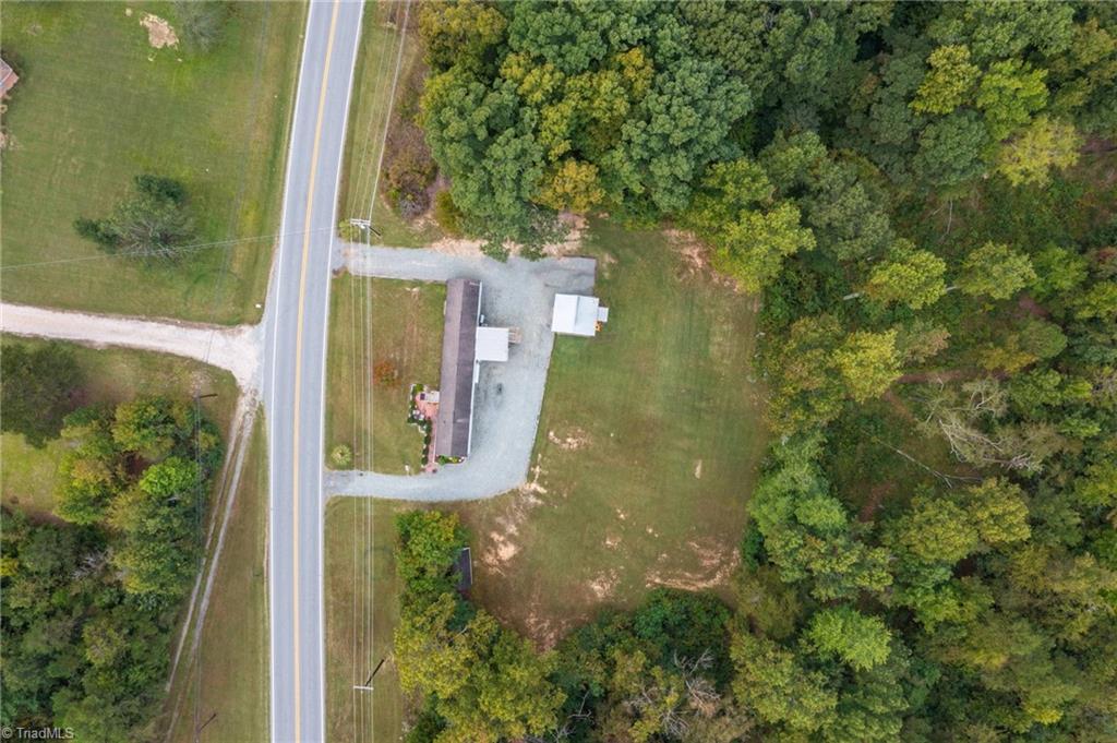 357 Kanoy Road Thomasville, NC 27360 - Photo 31 of 32 Gallery Image 31
