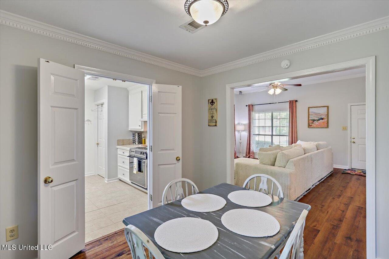 1021 Laurel Drive Flowood, MS 39232 - Photo 15 of 31 15-1021 Laurel Dr