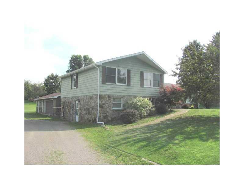 104 Apache Drive Indiana, PA 15701 - Photo 17 of 17 Exterior Front.